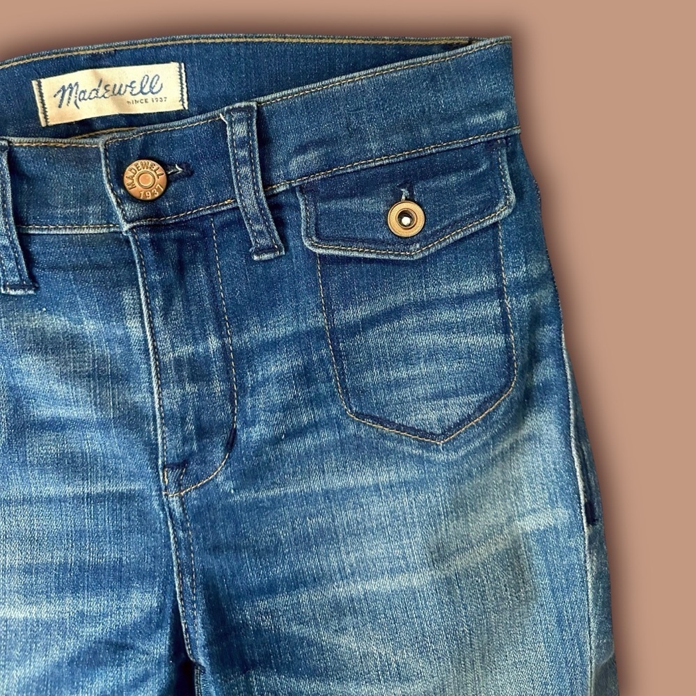 Madewell ‘9” High Rise Skinny Crop Jean Patch Pocket Edition’ in “Beltran” Wash - Picture 7 of 15